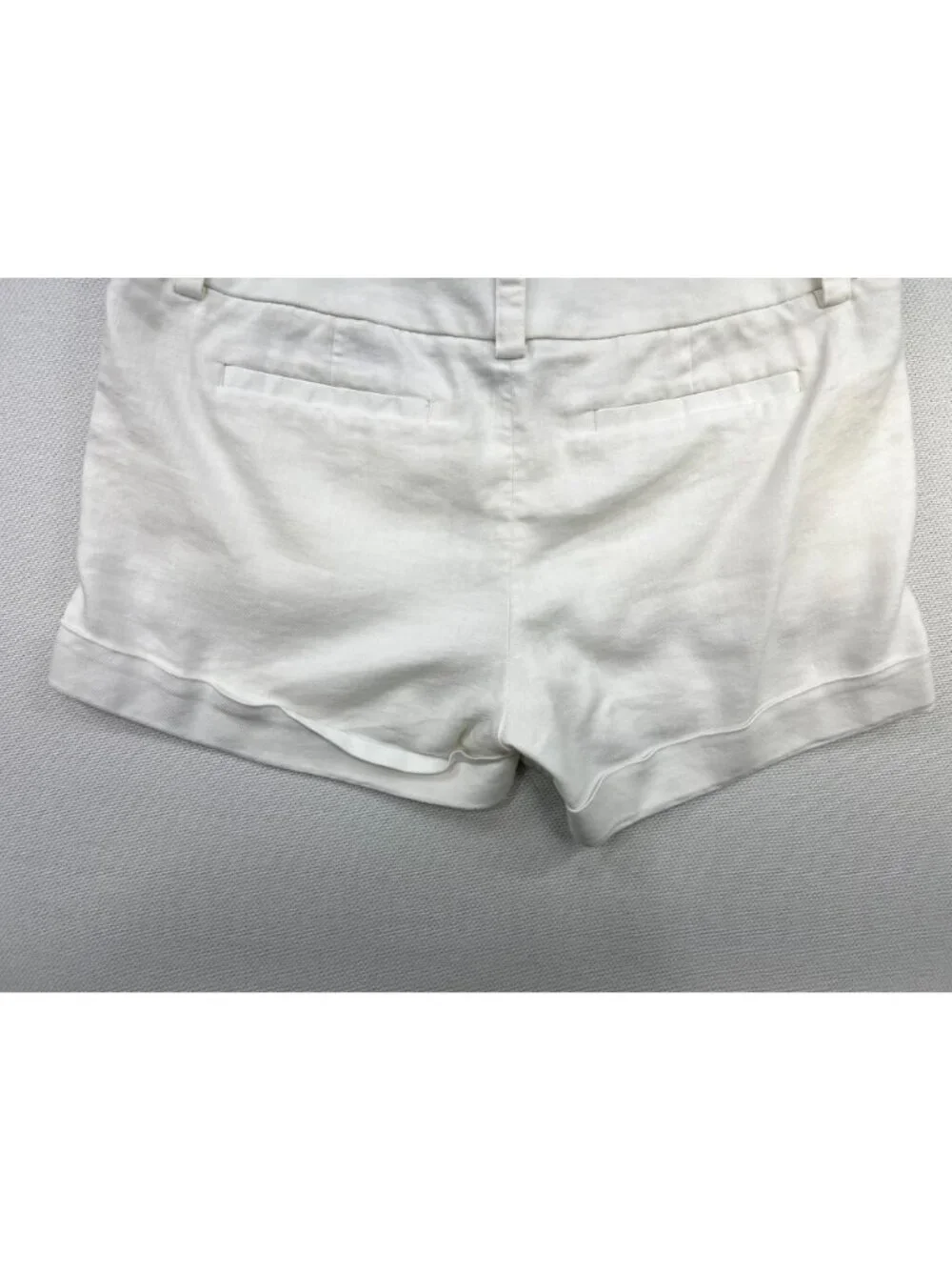 Express Women's Linen Blend Chino Shorts Flat Front Stretch Size 8 White Solid